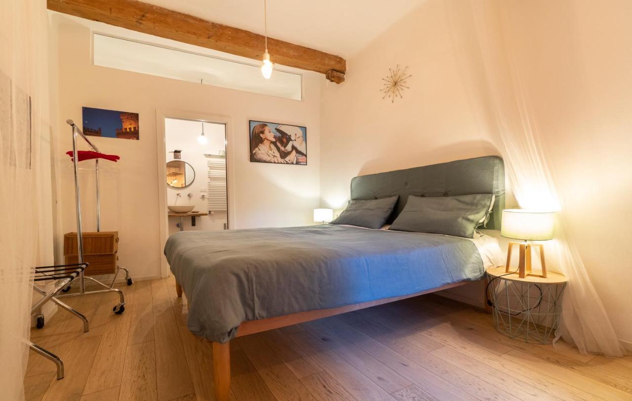 Lovely Studio D'Azeglio By Studio Vita 볼로냐 외부 사진